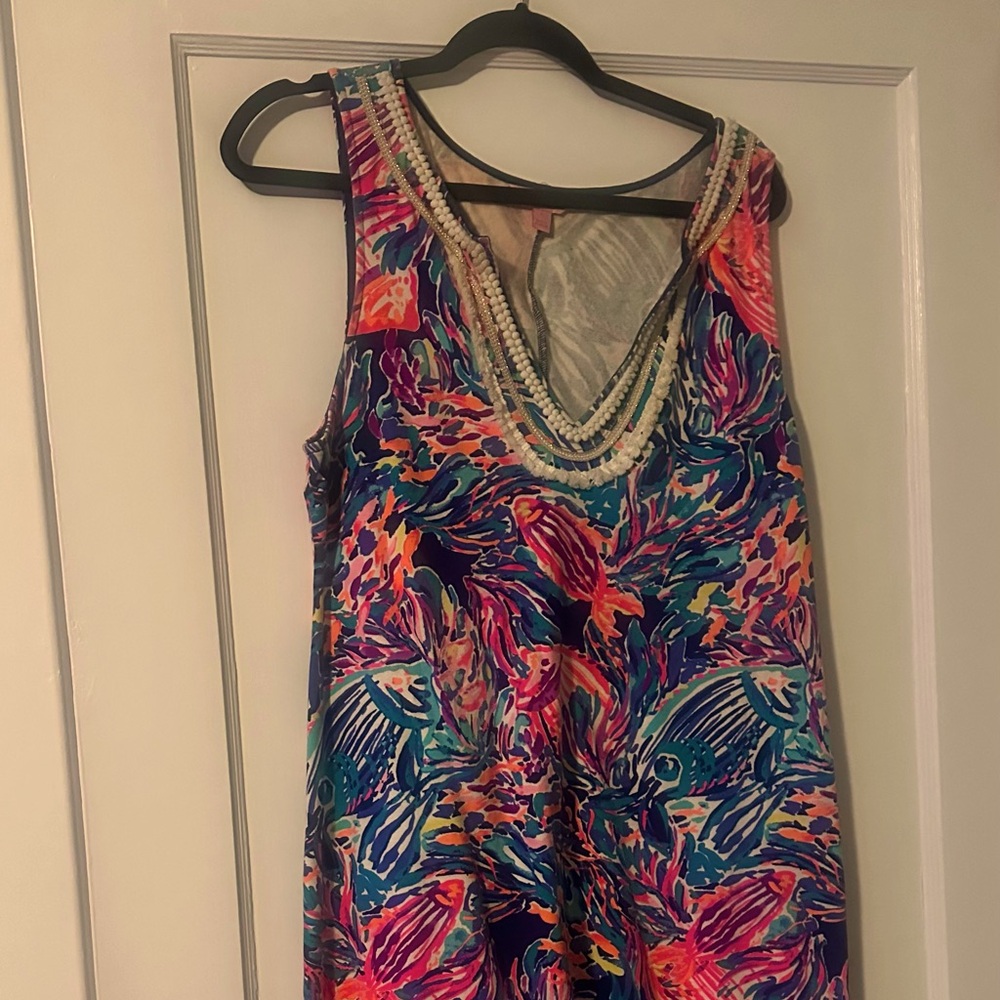 Colorful Sleeveless mini dress Lilly Pulitzer sz L. Great transition piece.